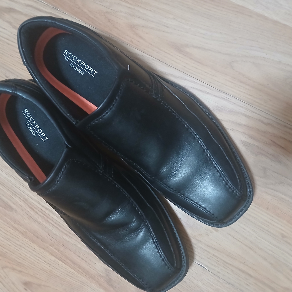 Rockport Men's Classic Black Slip-On Loafers